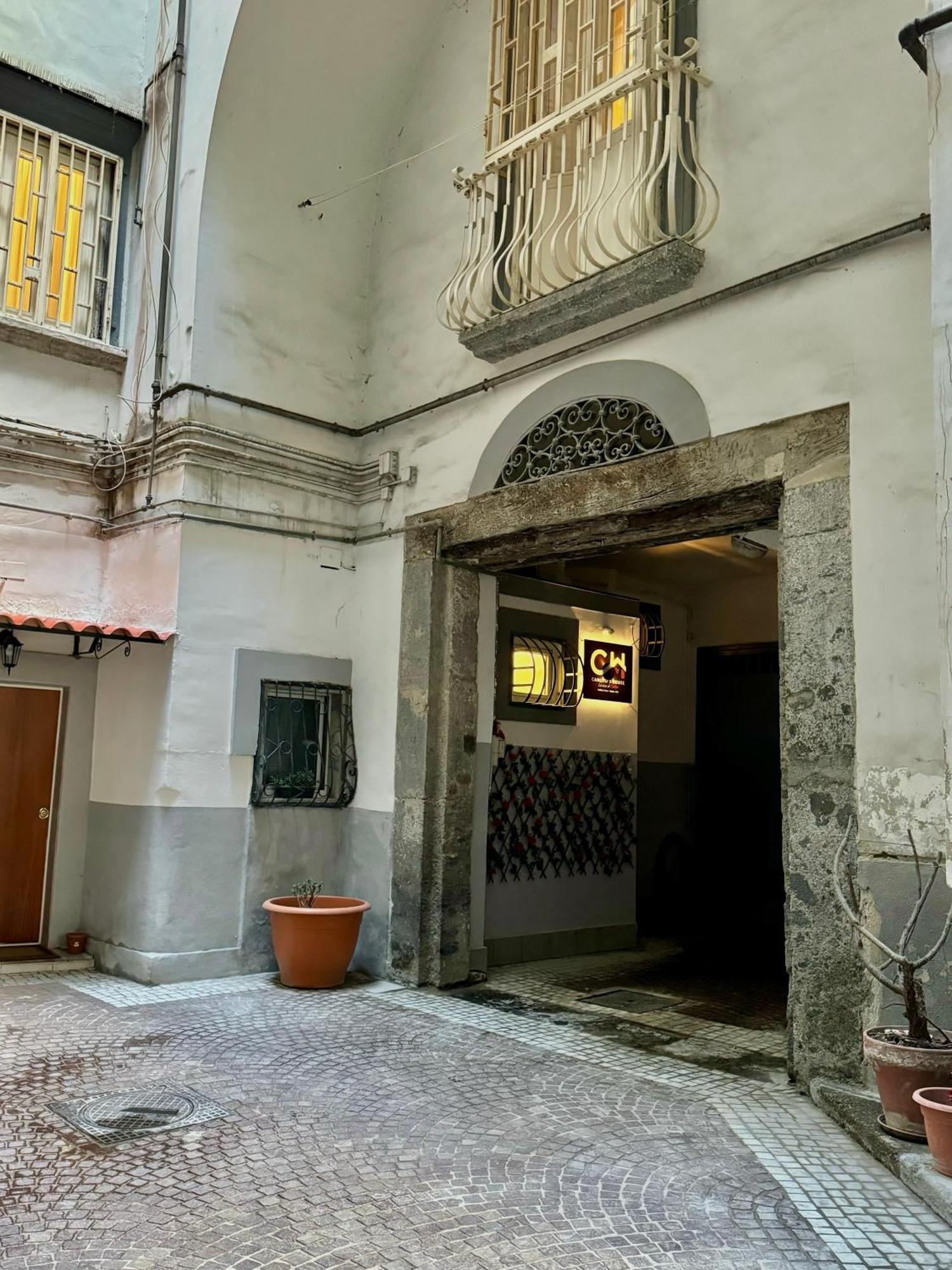 Carlito'S House- Un'Intera Casa Al Centro Storico Apartment Naples Exterior photo